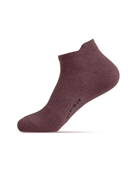 A side profile view of a dark pink ankle sock on a foot model, similar to the first image but featuring the word "MENIQUE" printed along the lower side of the foot.