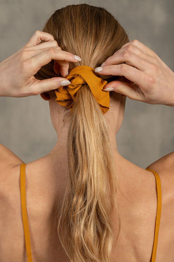 Linen Hair Scrunchie One Size in spicy yellow