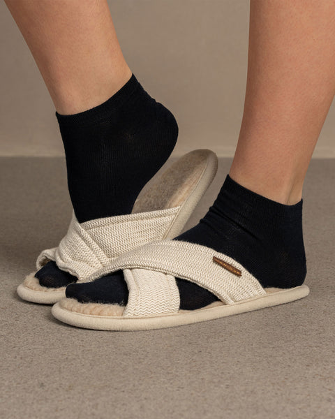 Women’s Ankle Bamboo Socks in dark blue
