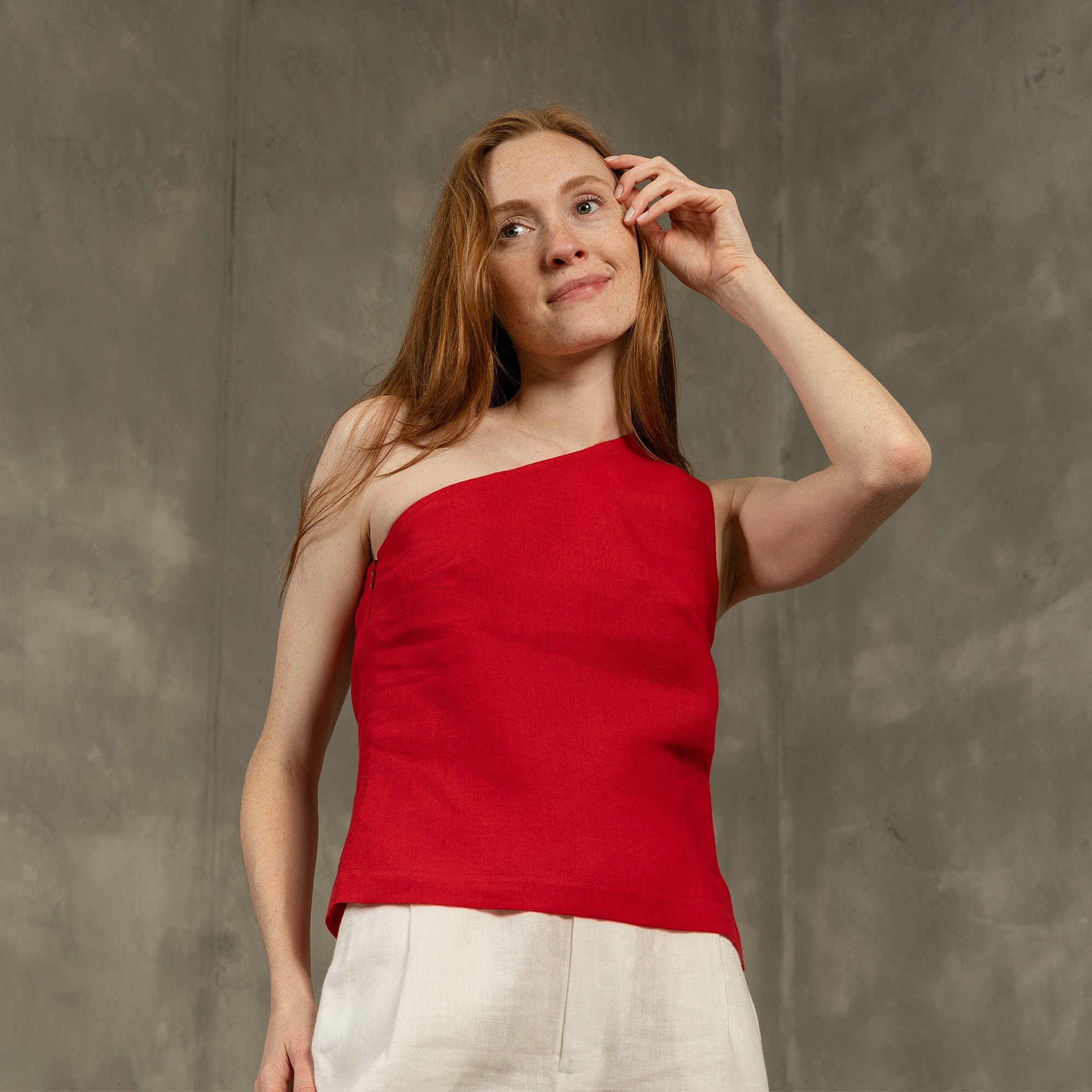 One Shoulder Top Judy in pure red