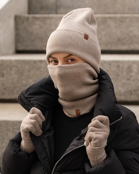 Women&#39;s Neck Gaiter Knitted Merino