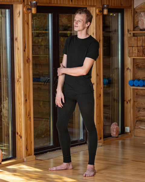 Men&#39;s 160 Merino 2-Piece Set of Short Sleeve &amp; Bottom Black