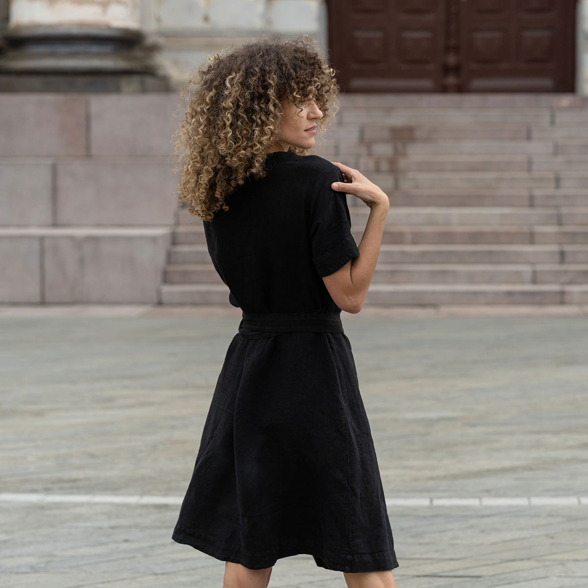 Organic Linen Wrap Dress Eliana Pure Black ❤️ menique