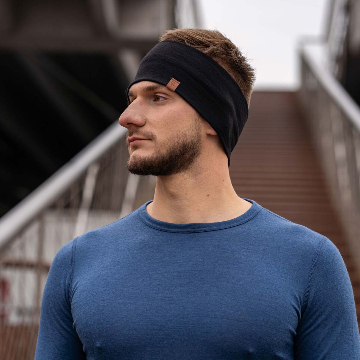 Merino Wool 160 Black Sweatband for Men menique